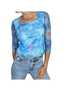 Vintage 90s blue floral mesh square neckline 3/4 sleeve top
